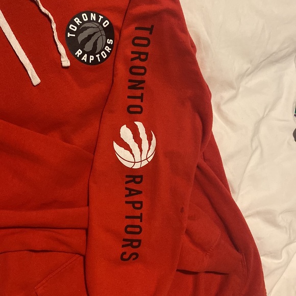 Toronto Raptors hoodie - Picture 2 of 4